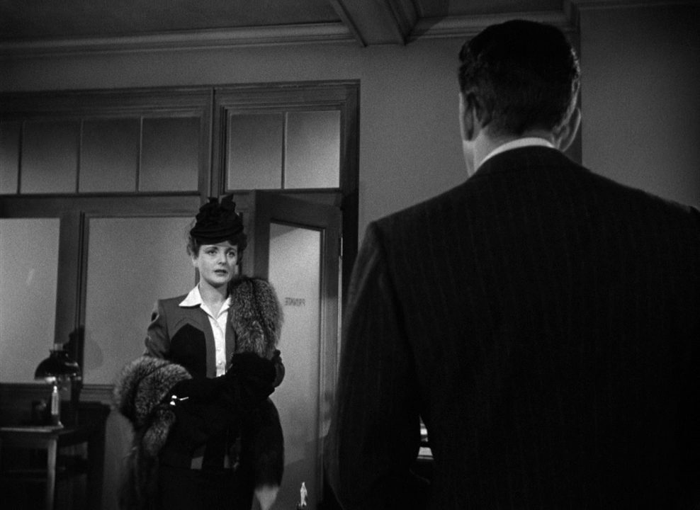 The Maltese Falcon And<br> The Origins Of The Femme Fatale