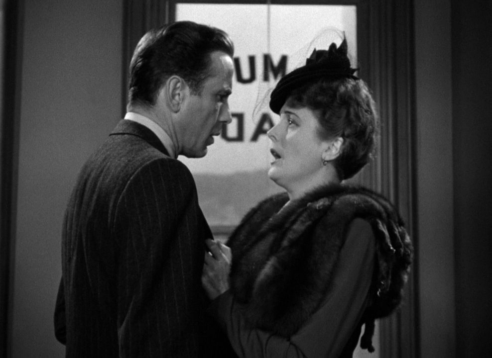 The Maltese Falcon And<br> The Origins Of The Femme Fatale